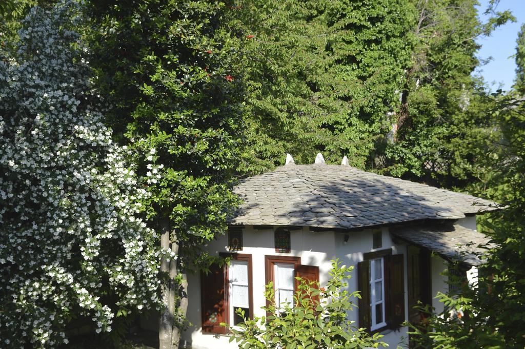 Gardenia Studios Mourésion Екстериор снимка